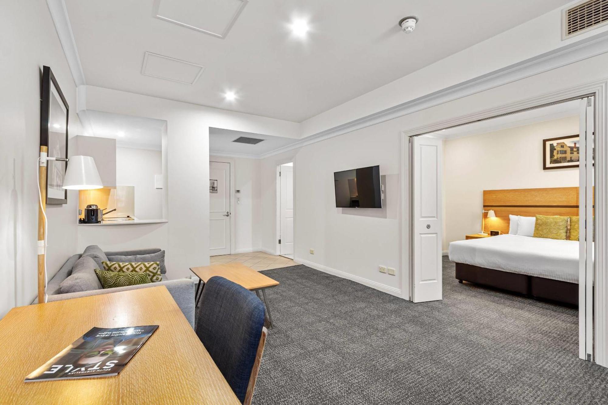 Quality Apartments Adelaide Central Luaran gambar