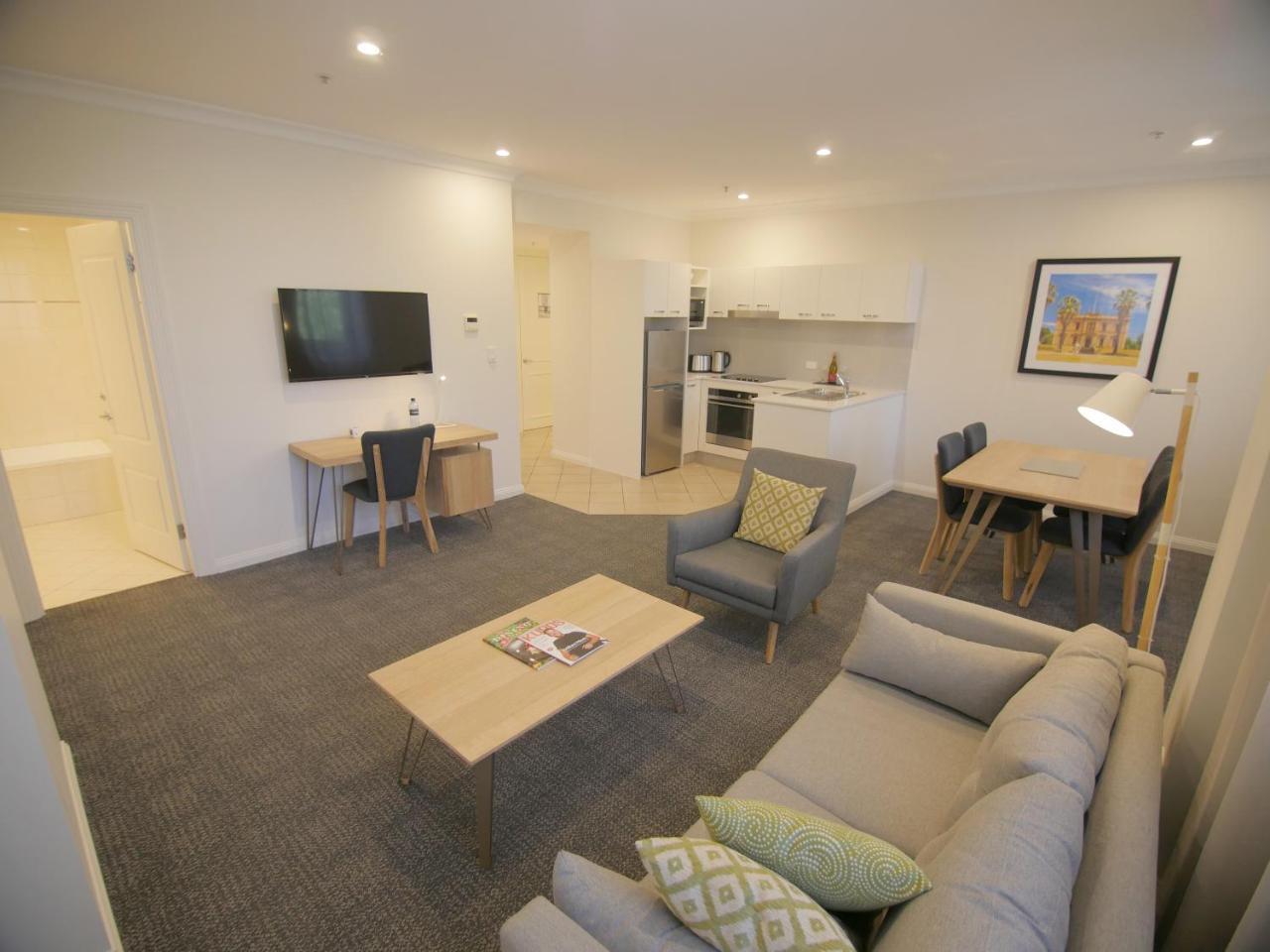 Quality Apartments Adelaide Central Luaran gambar